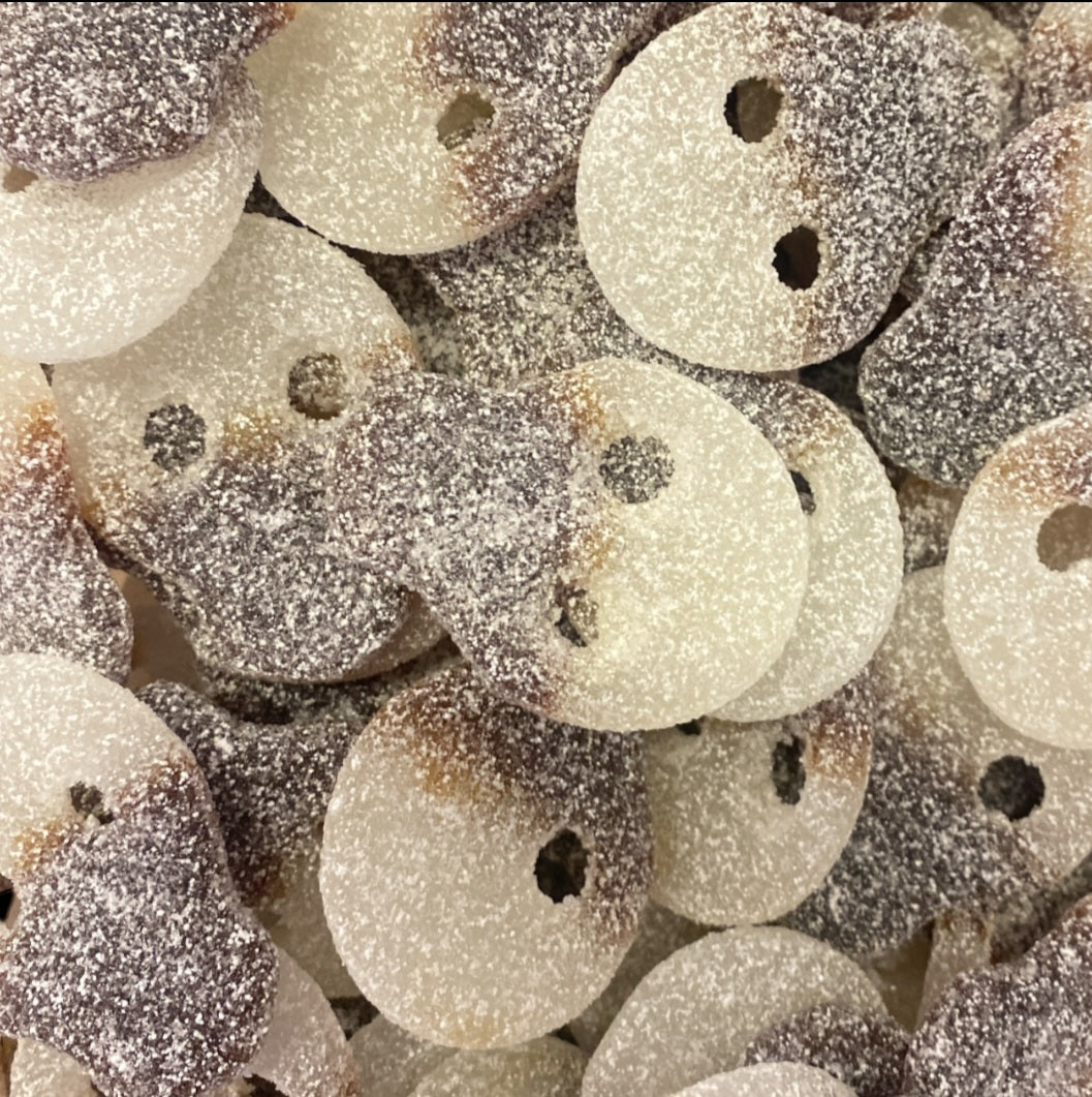 Skull sweets - 100g, comes in 7 flavours, minimum of 300g, and will all be put in the same bag